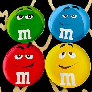 M&M plates